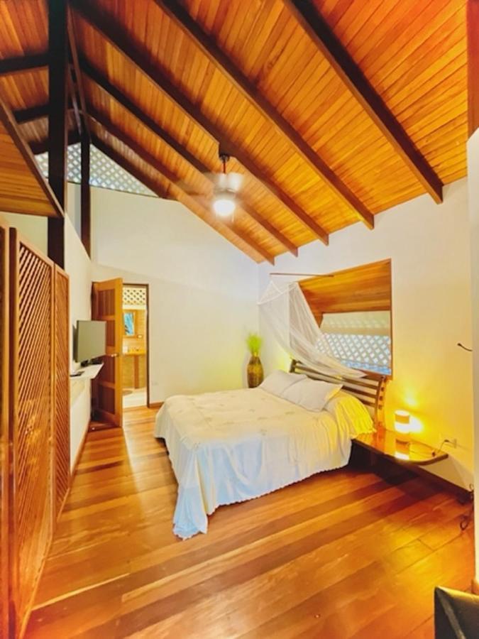 La Magia Bungalows Puerto Viejo de Talamanca Exterior photo